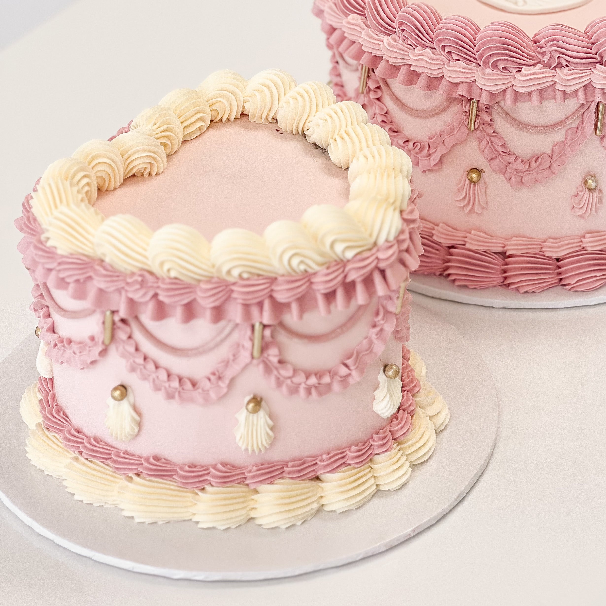 Heart Shaped Vintage Piped Cake